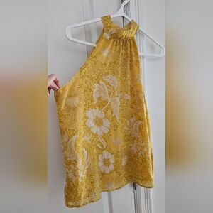 Cupcakes & Cashmere Yellow Floral Sleeveless Top